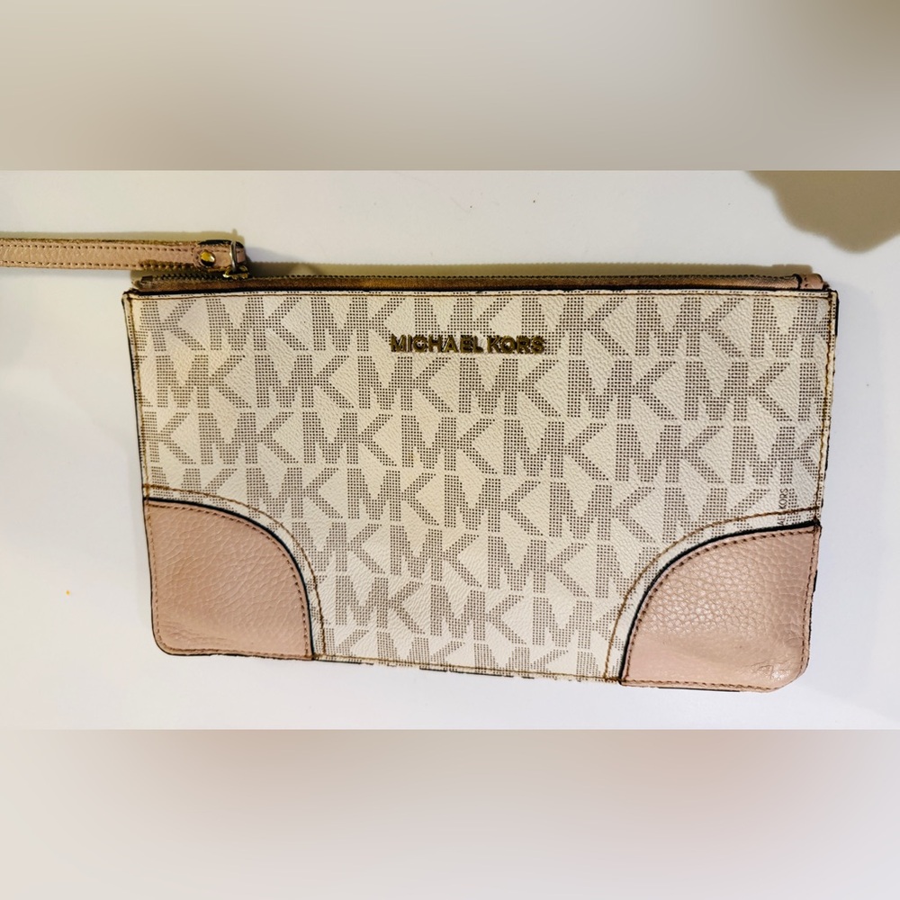 Michael Kors Cream and Tan Logo Wristlet